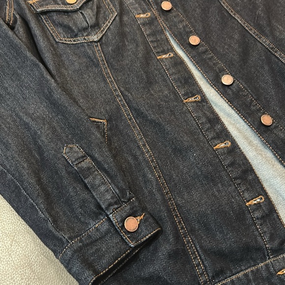 Liverpool Los Angeles High-Lo Shirt Jean Jacket, EUC. No flaws. - Picture 8 of 10